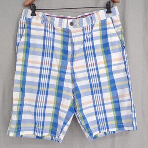 Izod Men's Plaid Cotton Bermuda Shorts - 36